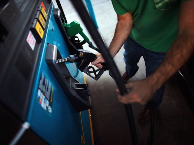 Gas prices continue to climb upward