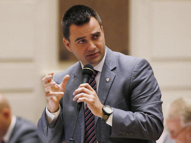 Okla. senate mulling overriding abortion veto