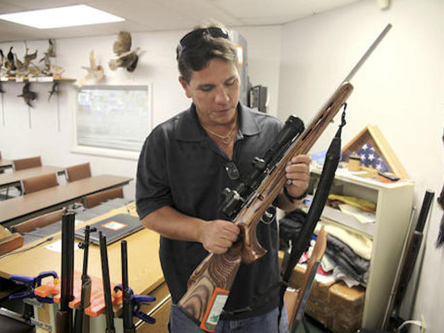 Hawaii could put gun owners in federal database