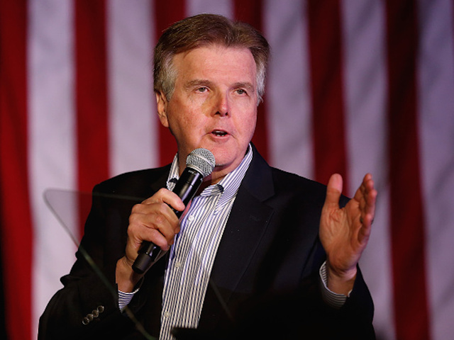 Tweet by Texas Lt. Gov. causes confusion in hours following Orlando shooting