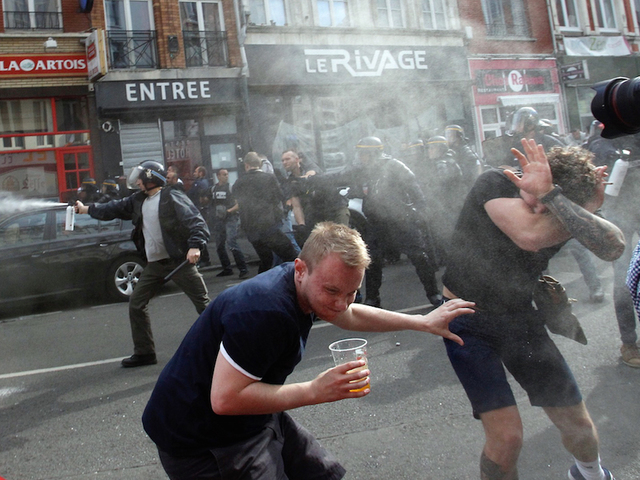 Euro 2016: Tear gas used on English soccer fans