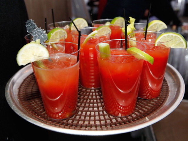 Boozy breakfasts: New York will repeal Prohibition-era liquor law