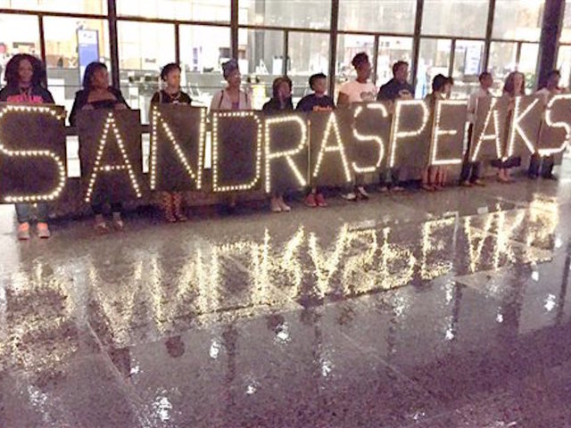 Officer says prosecutors silenced him in Sandra Bland case