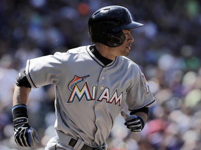 Ichiro becomes 30th player to record 3,000th hit