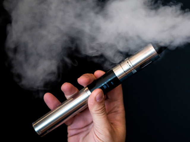 More teens than ever are smoking e-cigs — but not always with nicotine
