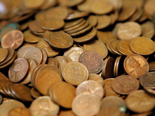 Man pays $3,000 DMV bill entirely in pennies