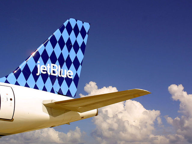 Video captures police removing family off flight due to 'security risk'