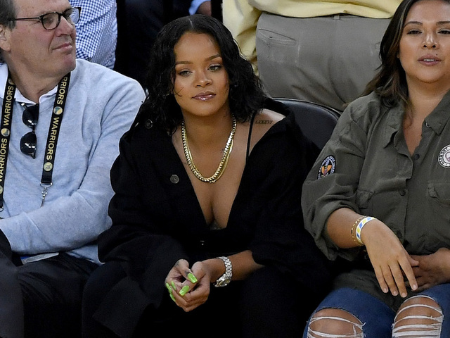 NBA Finals: Rihanna stole the show during Game 1