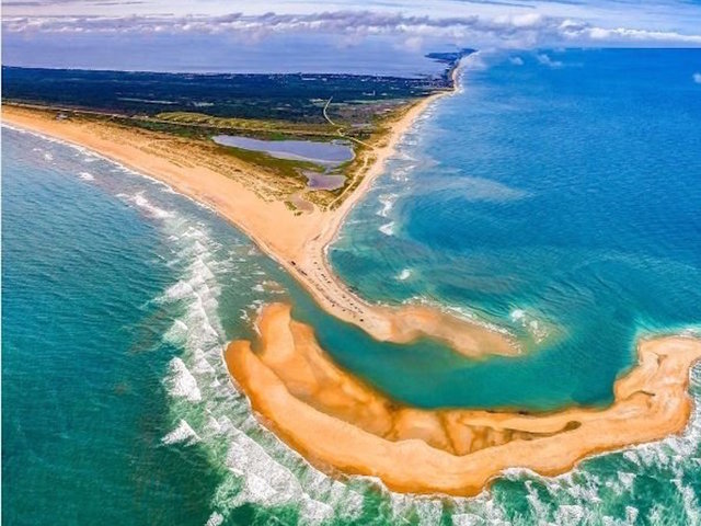 New island appears off coast of North Carolina
