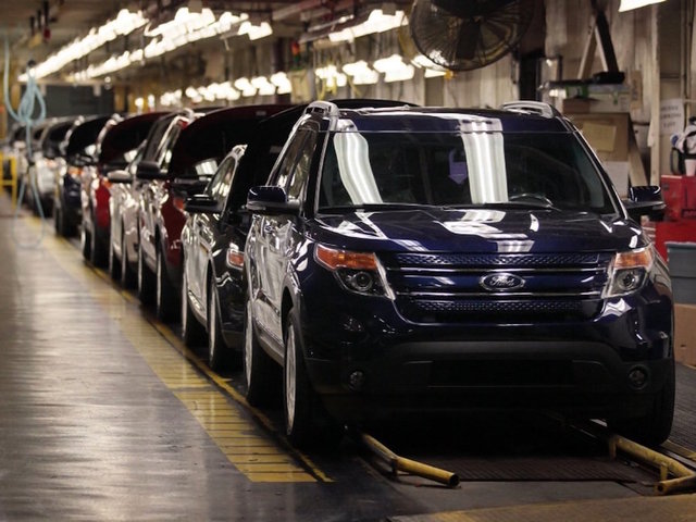 Police departments pull Ford SUVs from service after carbon monoxide poisoning reports