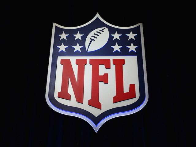 Flexible NFL helmet aims to reduce head injuries