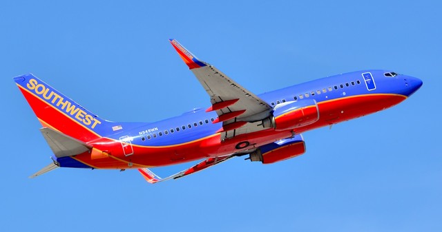 Tampa bound flight diverted to Birmingham due to unruly passenger Tampa bound flight diverted to Birmingham due to unruly passenger