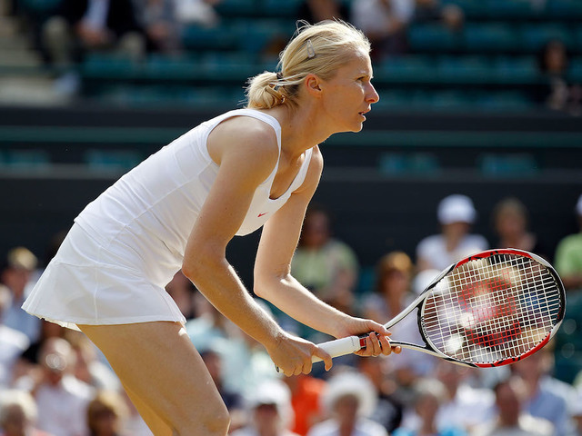 Jana Novotna, former Wimbledon tennis champion, dies aged 49 Jana Novotna, former Wimbledon tennis champion, dies aged 49