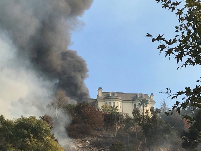 First death reported in Southern California wildfires