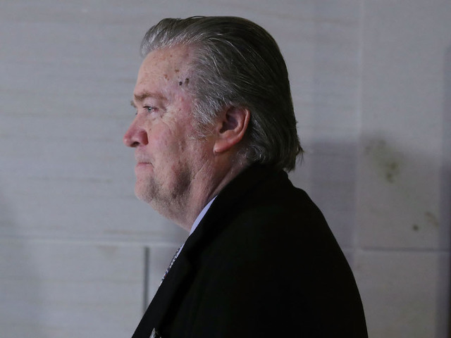 Schiff: White House put a gag order on Bannon