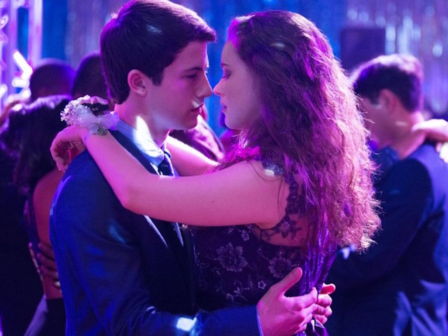 '13 Reasons Why' warning is a start, experts say, but they want more
