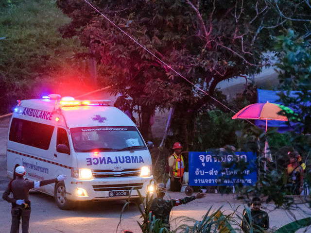 Parents of trapped Thai boys haven't been told if their children were rescued