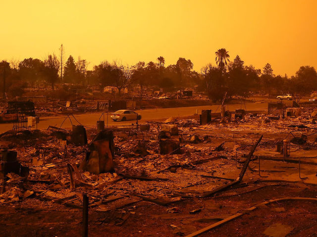 12 missing as deadly California wildfire continues to grow