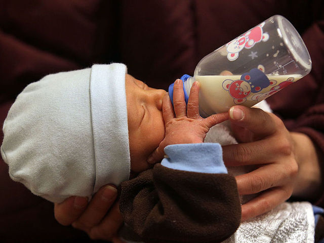 Alcohol in breast milk may lead to lower cognition in kids, study finds