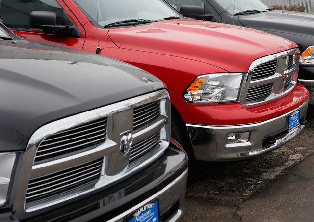 Fiat Chrysler recalls Dodge Ram pickup trucks because tailgate can fall unexpectedly