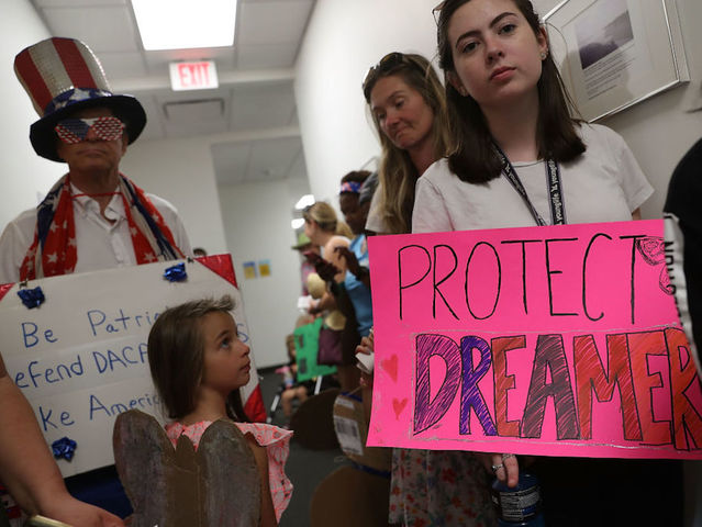 Texas judge to hear arguments on DACA challenge